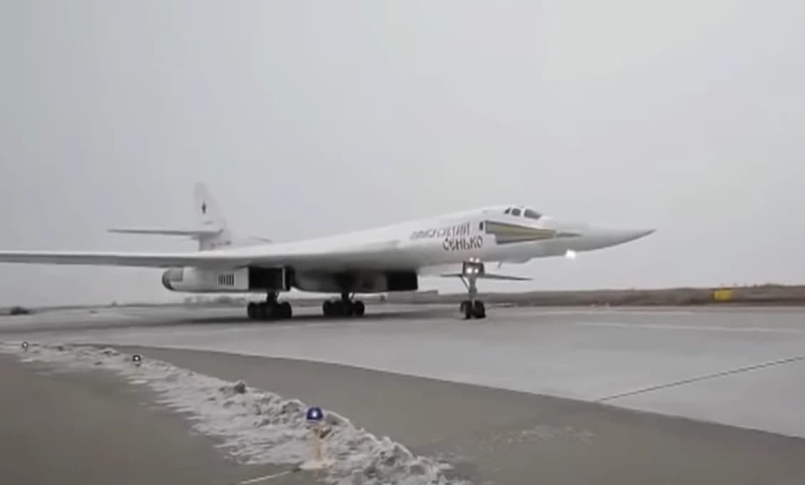 Ruský bombardér TU - 160 je taktická diera v americkej protivzdušnej obrane