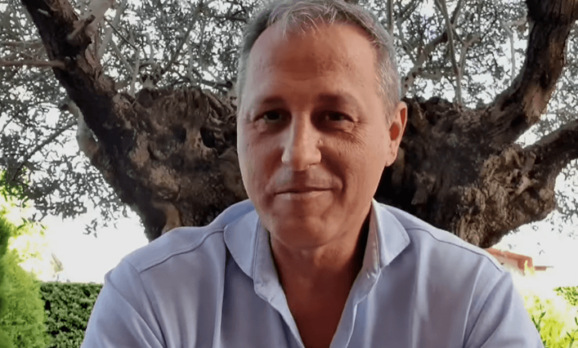 Zaočkovať 7 miliárd zdravých ročne je príliš lukratívne na to, aby propagovali lieky, ktoré by liečili len chorých (VIDEO)
