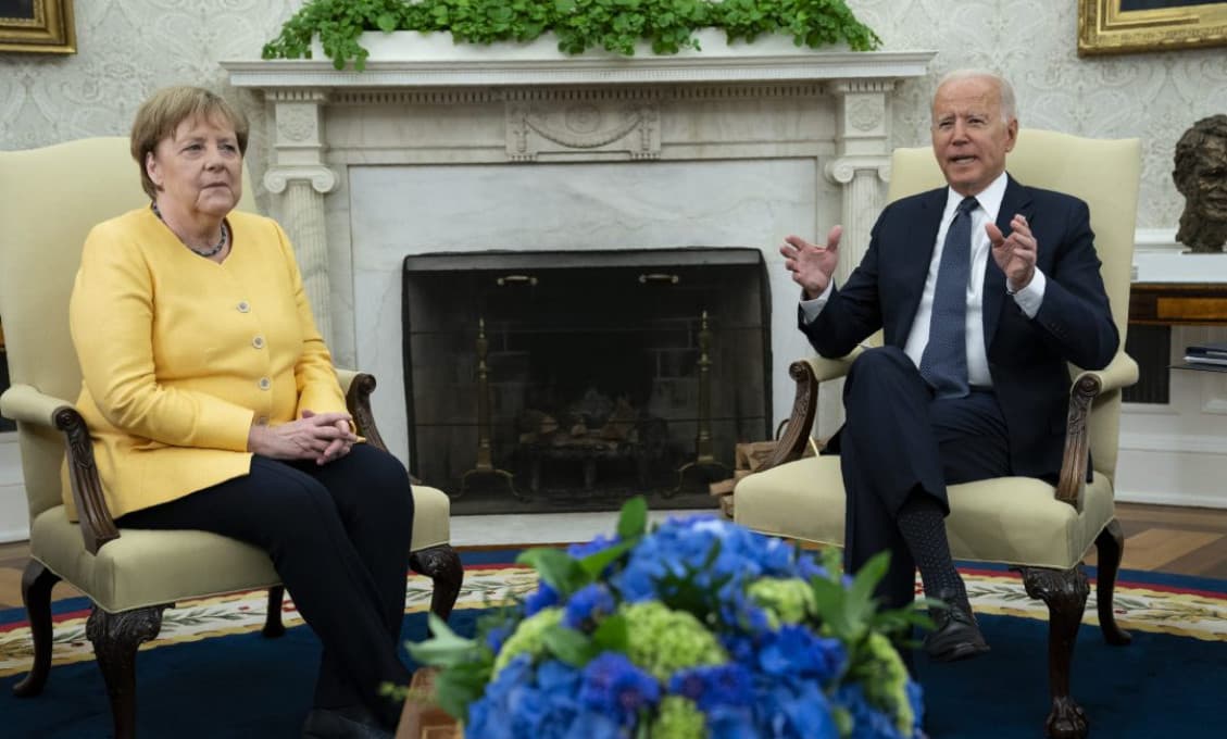 Biden považuje Nord Stream 2 za ruský geopolitický projekt, no s Merkelovou sa dohodli