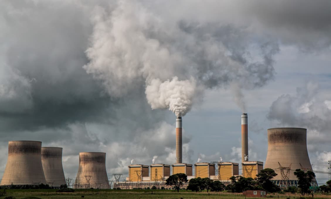 Švajčiarsko odmietlo návrh na zákaz fosílnych palív. Nulové uhlíkové emisie do 2050 vraj dosiahne aj tak