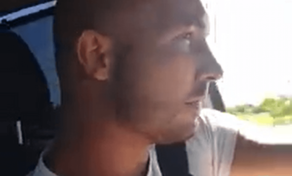 Ďalší príbeh z našich hraníc. Alexa „vytočil“ vojak-policajt, no papierov sa od neho nedočkal (VIDEO)