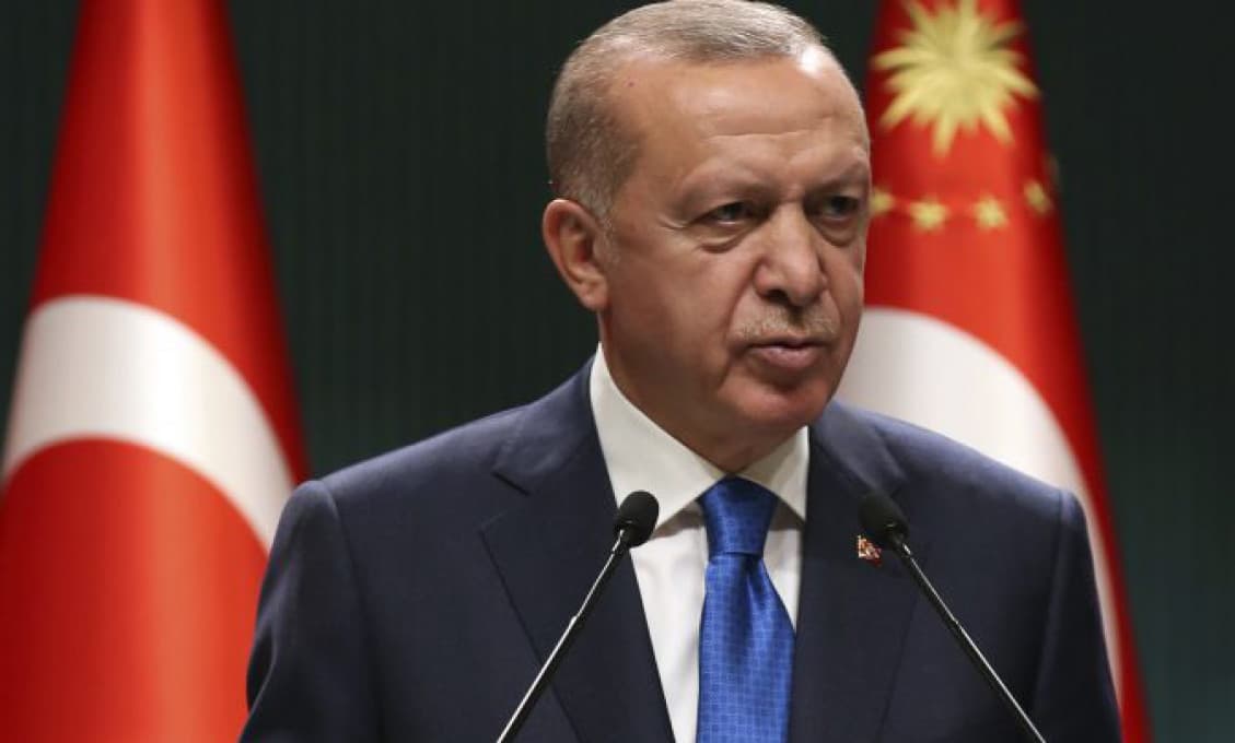 Erdogan: Západ spôsobil v Afganistane chaos, s Talibanom je potrebné rokovať