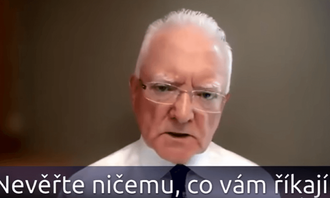 Šokujúce VIDEO doktora Hodkinsona: Neriskujte svoj život a život svojho dieťaťa očkovaním!