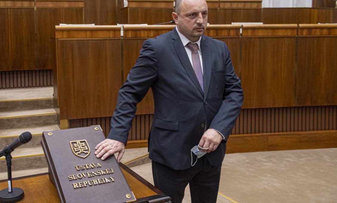 OĽaNO bez hanby avizuje čistky - návrat päťdesiatych rokov?