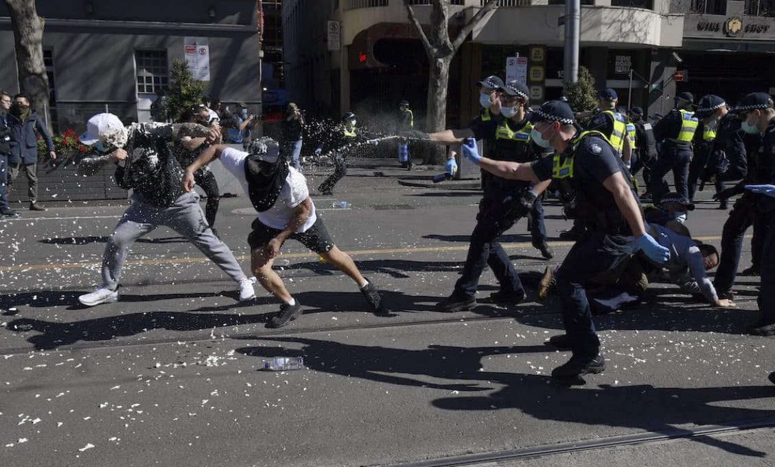 Ďalší mohutný protest v Austrálii. „Takto vyzerá, keď sa národ spojí,“ píšu diskutujúci (VIDEO)