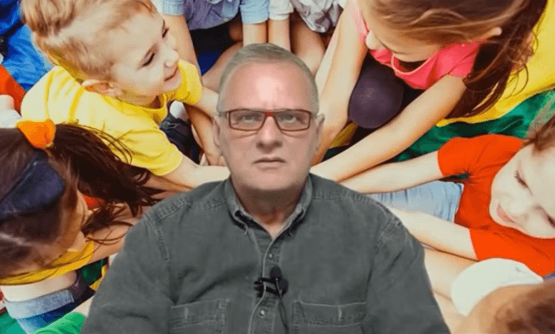 Neuveriteľné príbehy zo školy, kde nútia deti nosiť rúška. „Tuto mi zastala hlava,“ priznáva Štubniak (VIDEO)