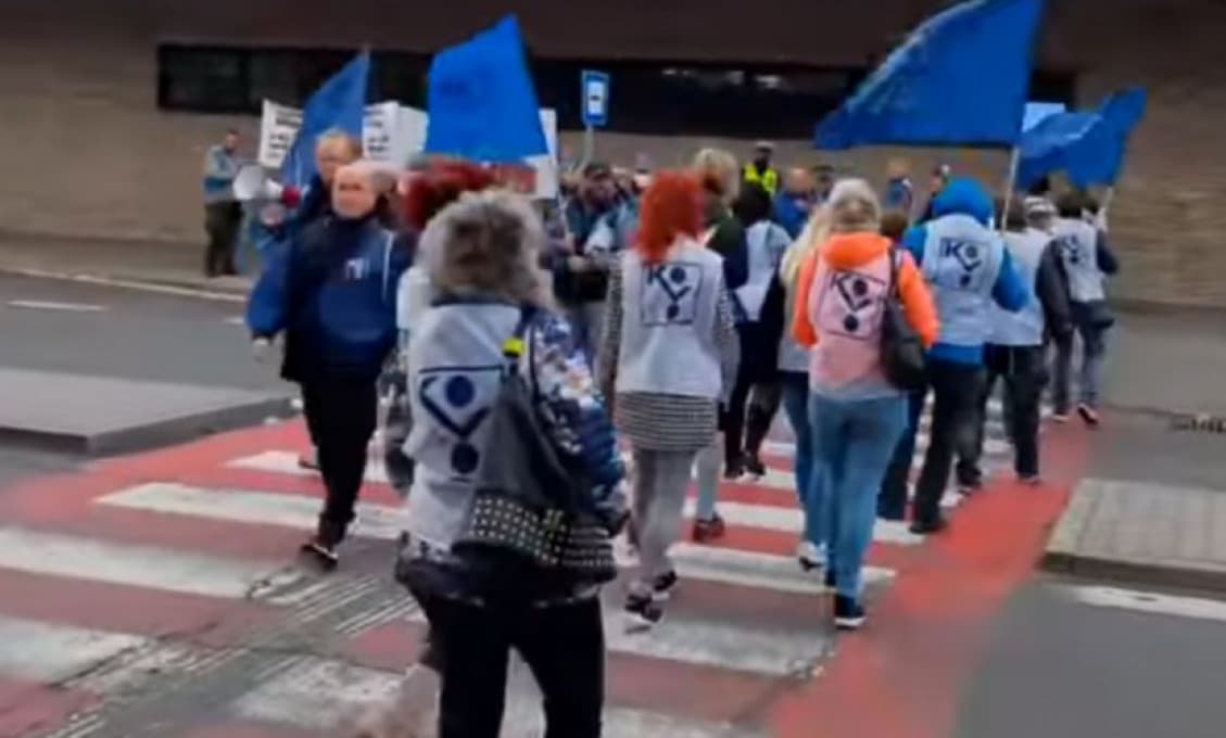 OZ KOVO: "Aj ten Rumun si za minimálnu mzdu kúpi viac ako Slovák"