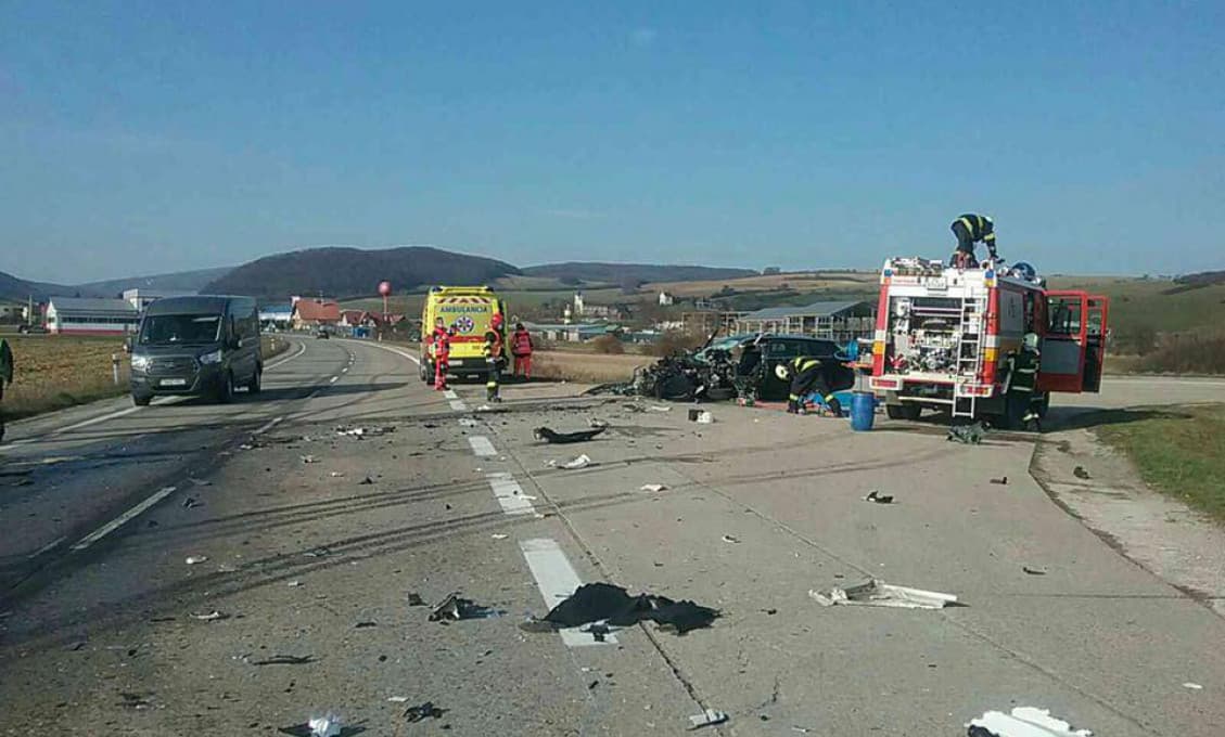Na diaľnici D2 z Bratislavy do Maďarska je nehoda, blokované sú dva pruhy