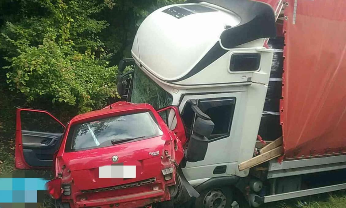 Po zrážke s kamiónom prišiel na Gemeri o život vodič z Poľska