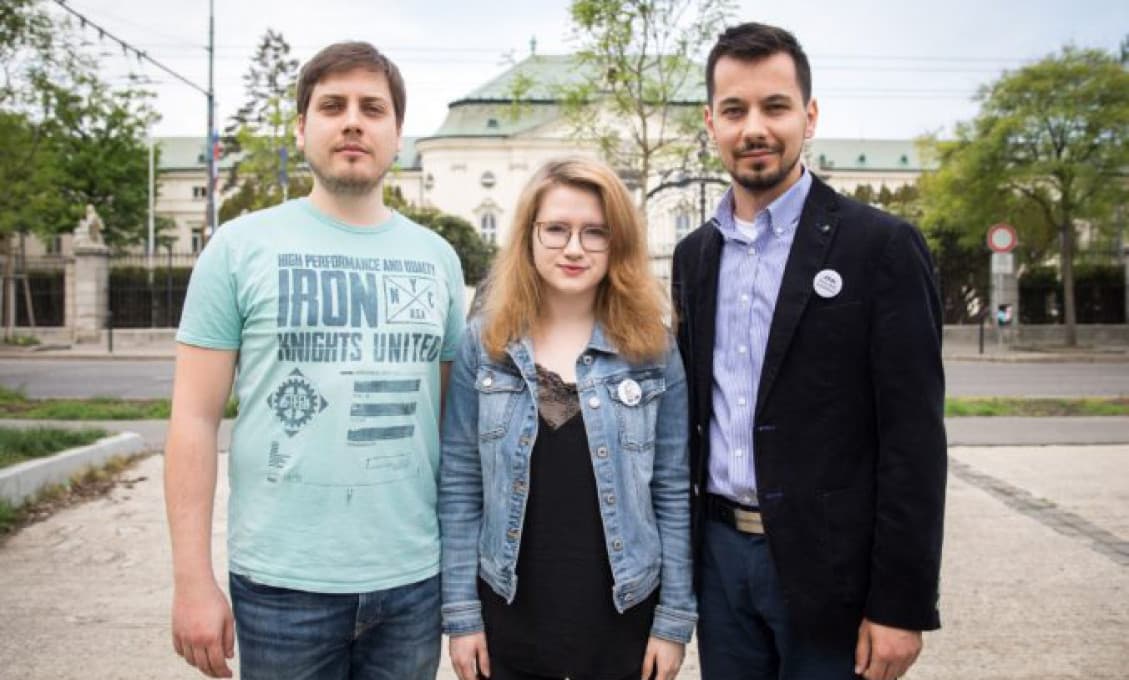 Sopliak Šeliga zase mudroval o prokuratúre. Vraj je uzavretá a nekomunikuje s verejnosťou...