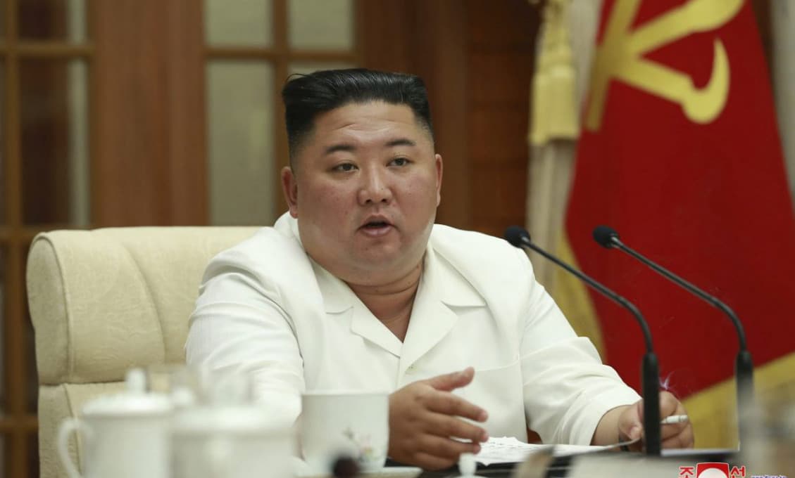 Kim Čong-un poslal Bidenovi tvrdý odkaz. Strč si svoj falošný dialóg za klobúk