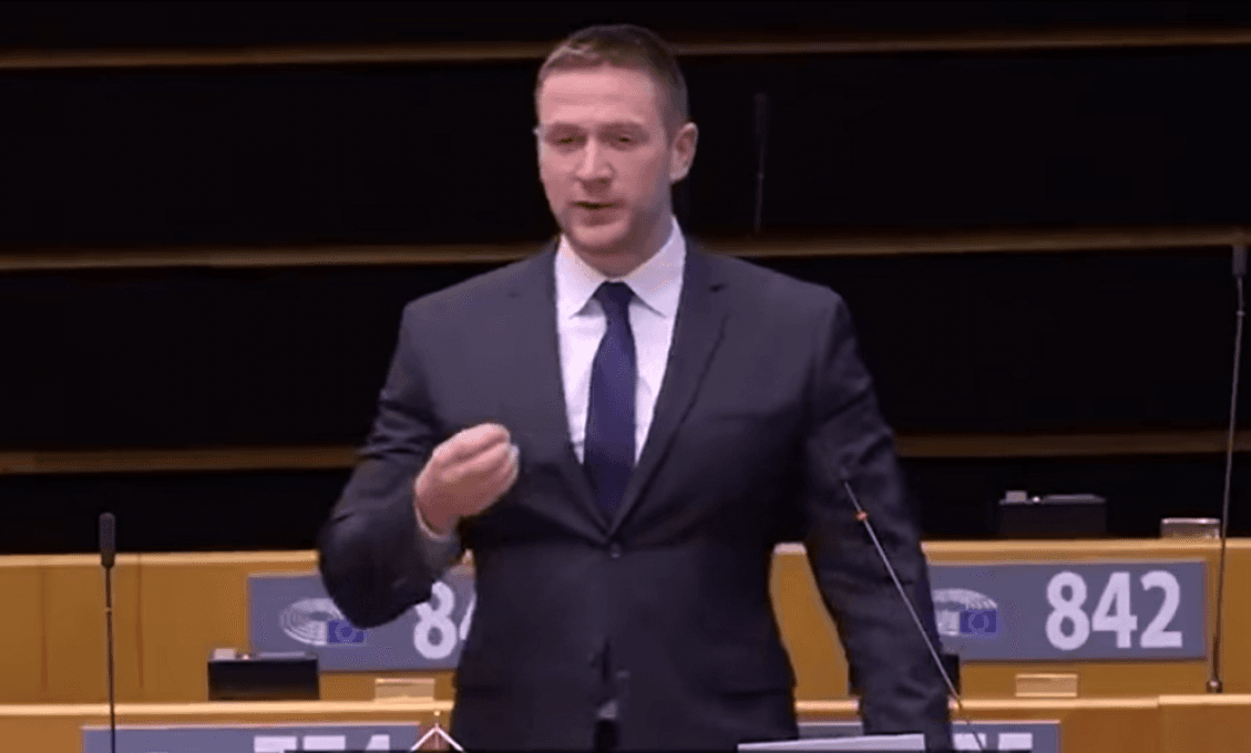 Šimečka sa v europarlamente opäť predviedol, „republikán“ Uhrík ho zotrel ako prach (VIDEO)