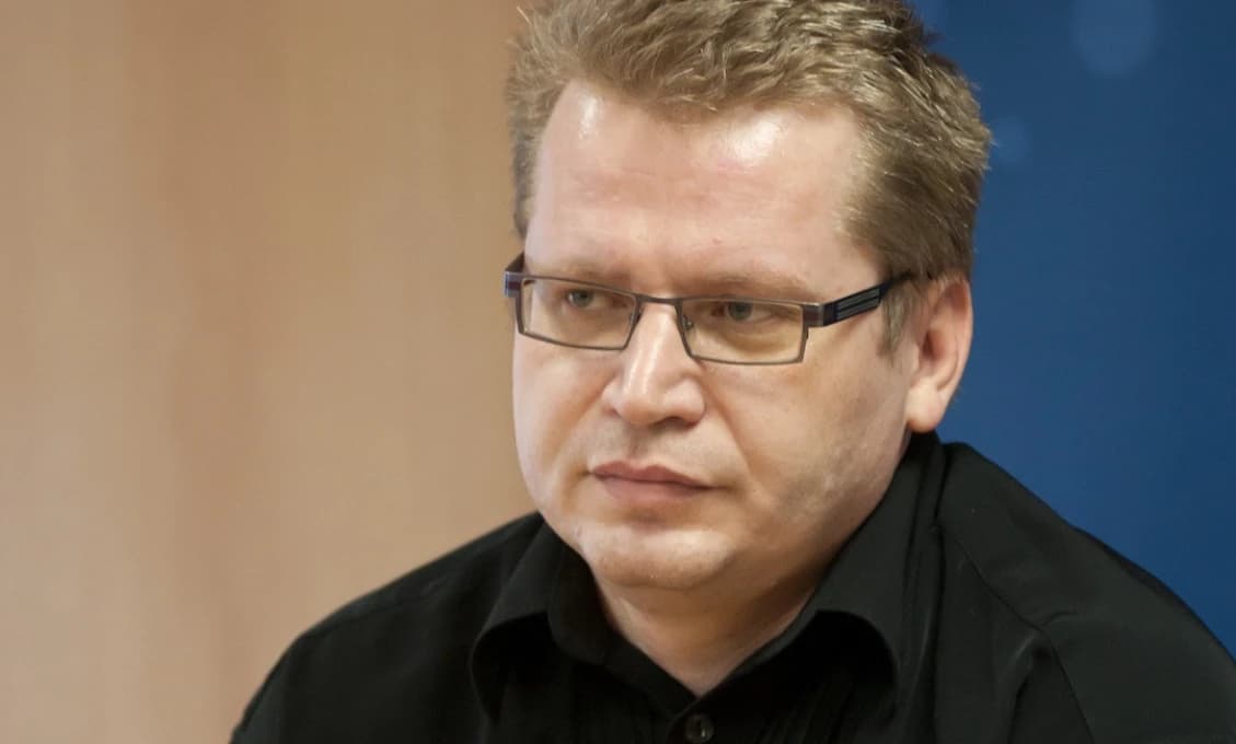 Petícia: Vláda chce menej slovenskej hudby v rádiách. Čurný, Smatanová a ďalší umelci sa búria