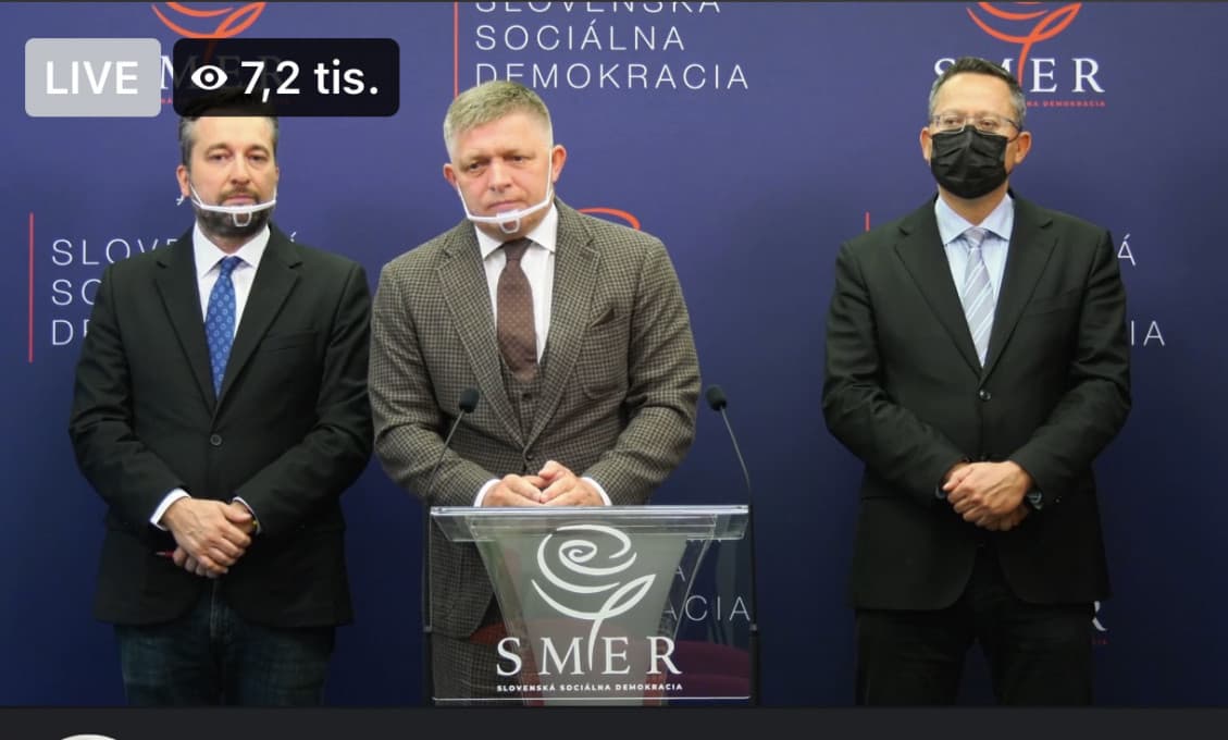 Fico k obvineniu Kažimíra: vymyslené nezmysly, príbehy deda Jahodu. Spomínal aj Lipšica