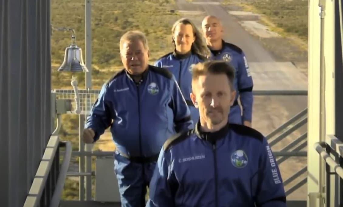 Kapitán Kirk zo Star Treku - posledná misia, konečne vo vesmíre! (VIDEO)