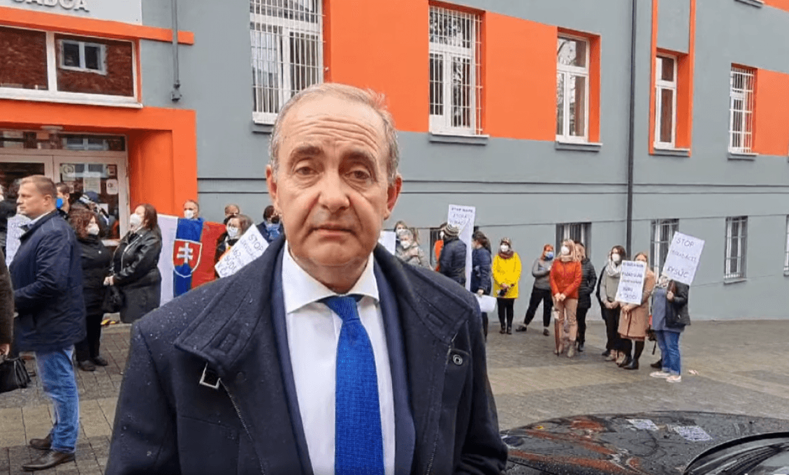 Primátor Čadce už toho má dosť: „Z nás pokusných králikov robiť nebudete!“ odkazuje Kolíkovej