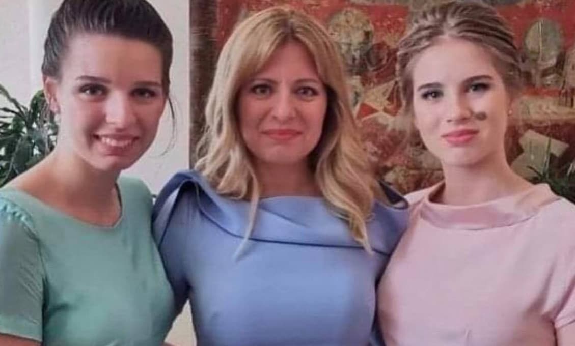 Emma Čaputová na móle! Aká matka, taká Katka (FOTO)