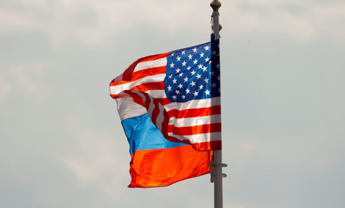 Rusi musia cestovať do Varšavy, ak chcú požiadať o imigračné víza USA