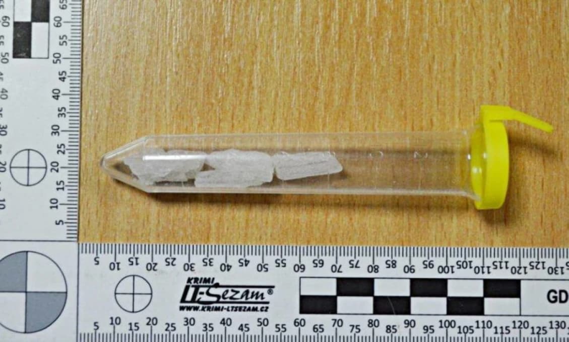 Piati obvinení z drogovej trestnej činnosti zostávajú vo väzbe