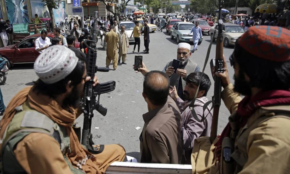 Afganistan: K útoku na kábulskú nemocnicu sa prihlásil Islamský štát