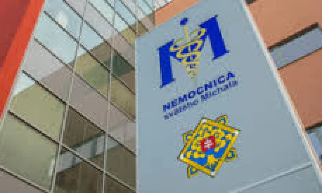 Čo sa deje v nemocnici, kde sa liečia štátni zamestnanci a ústavní činitelia?