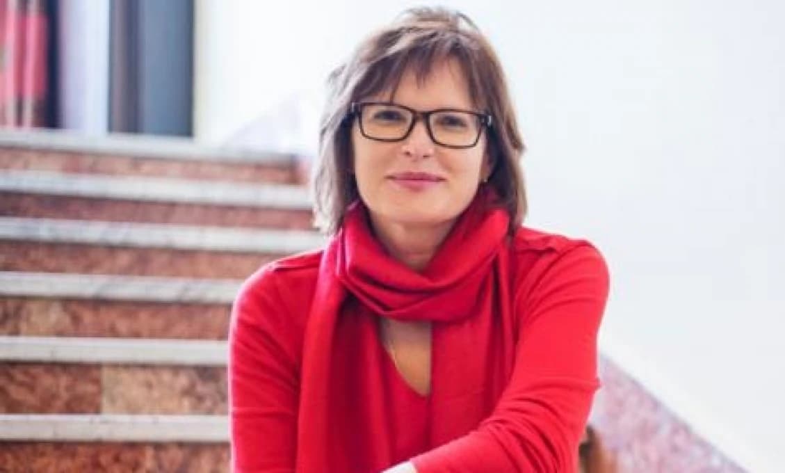 A. Belousovová: Správajú sa ako prasce v (našom) žite!