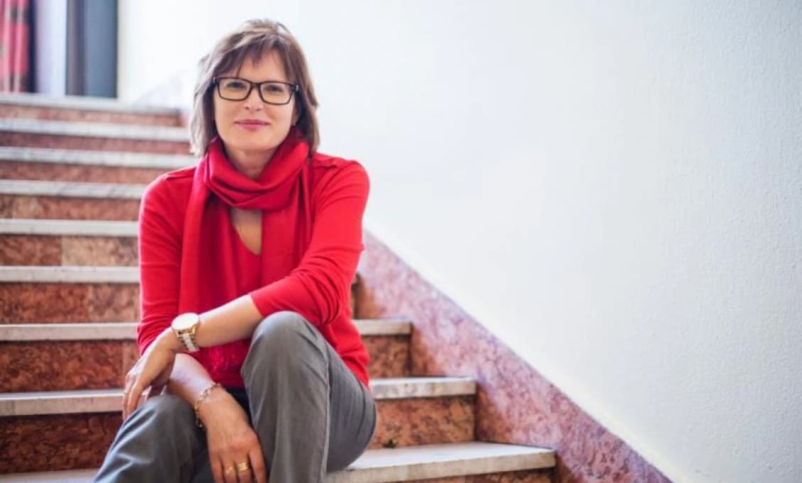 A. Belousovová: O pavúčich mužoch