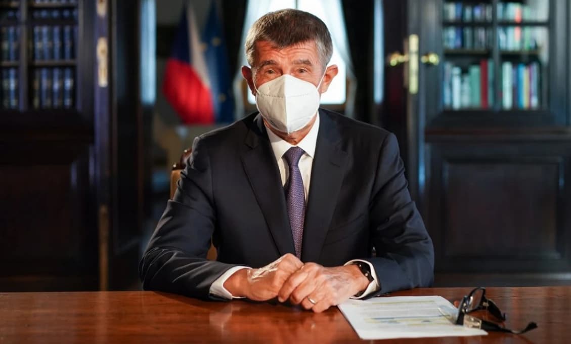 Vláda Andreja Babiša schválila svoju demisiu