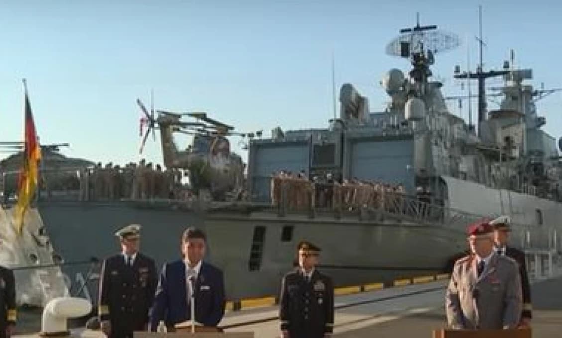 Nemecko poslalo do Juhočínskeho mora vojenskú loď (VIDEO)