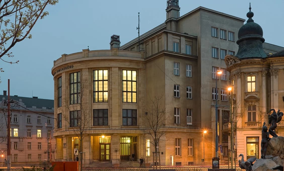 Klub 500: Minister školstva nereformuje školstvo