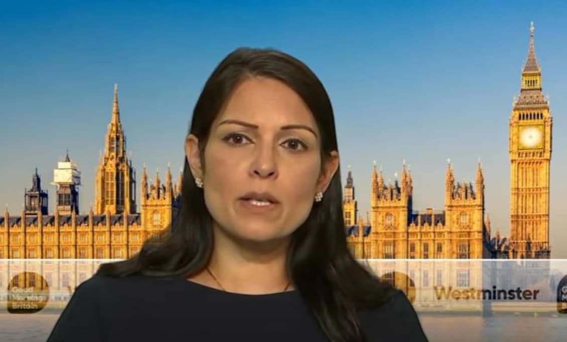 Britská ministerka kritizuje otvorené vnútorné hranice EÚ: "Problémom je schengenský priestor"