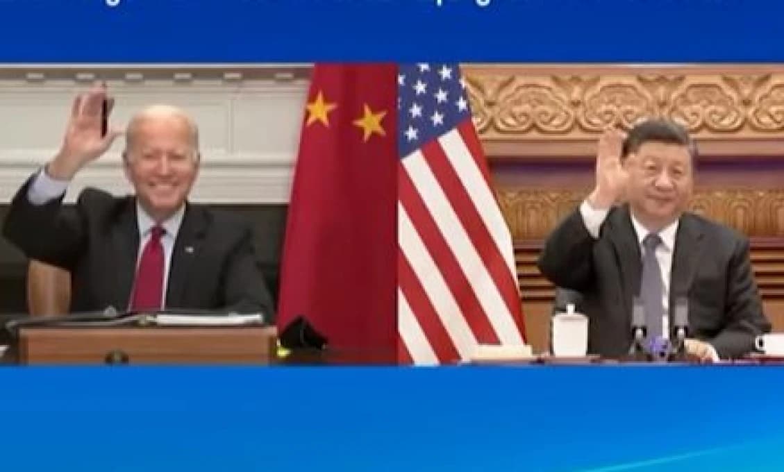 Ak sa čínske hospodárstvo zrúti, utrpia aj USA... a aj celý svet (John Mac Ghlionn)