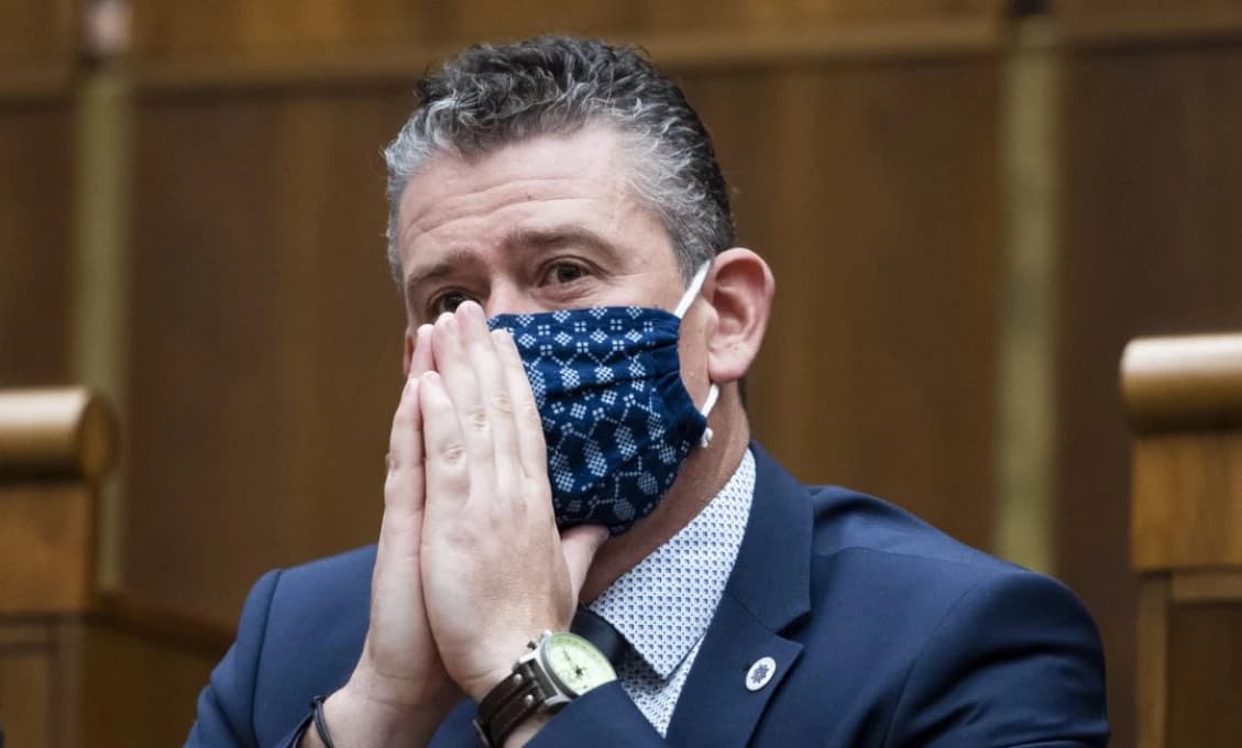 Zdá sa, že minister Mikulec ma jasného favorita!