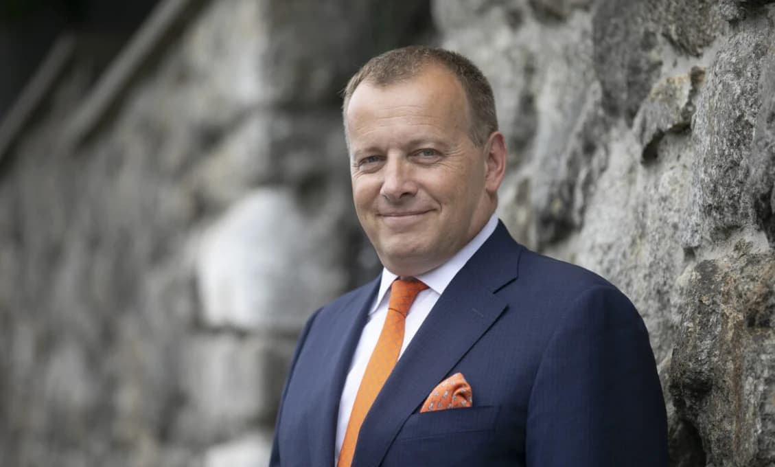 Preteky politikov o tretiu dávku: Pondelkový pich ohlásil po Hegerovi aj Kollár