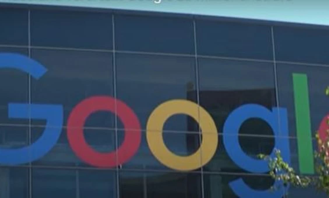 Súd v Rusku uložil spoločnosti Google pokutu 90 miliónov eur (VIDEO)