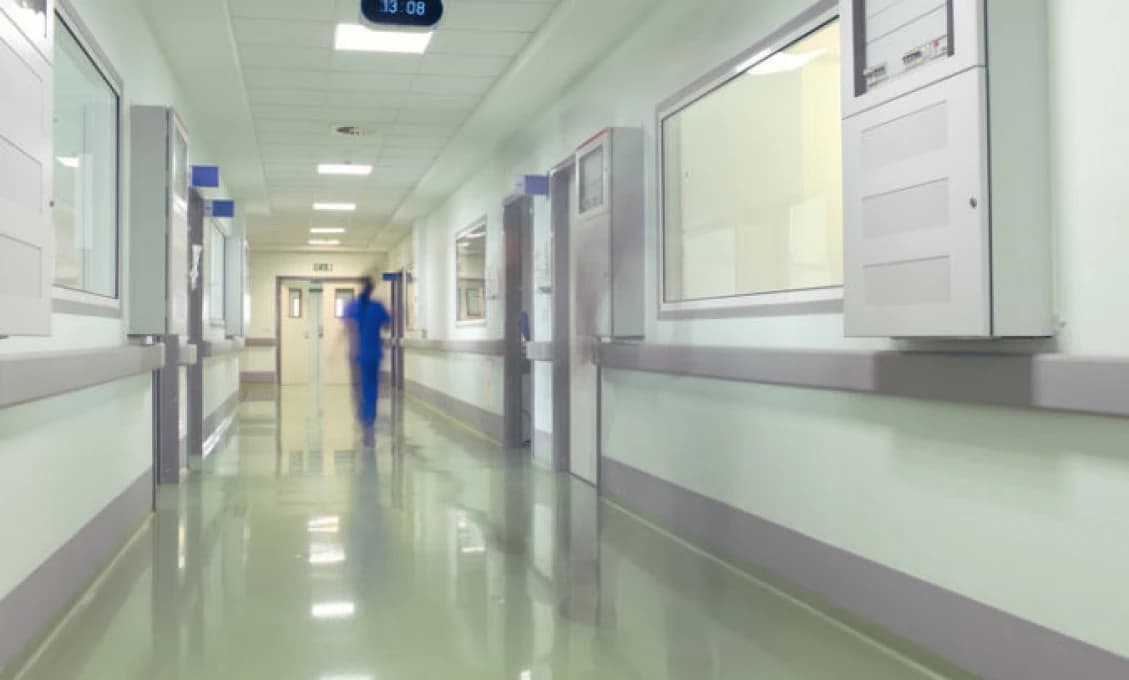 Nemeckí pacienti nie sú vždy hospitalizovaní len kvôli korone. Ako je to u nás?