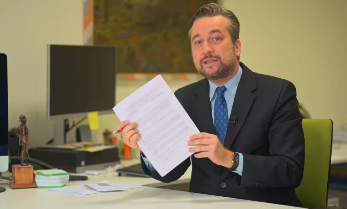 Ministrovi zdravotníctva doručili hodinovú výpoveď. Pozrite sa, kto a ako
