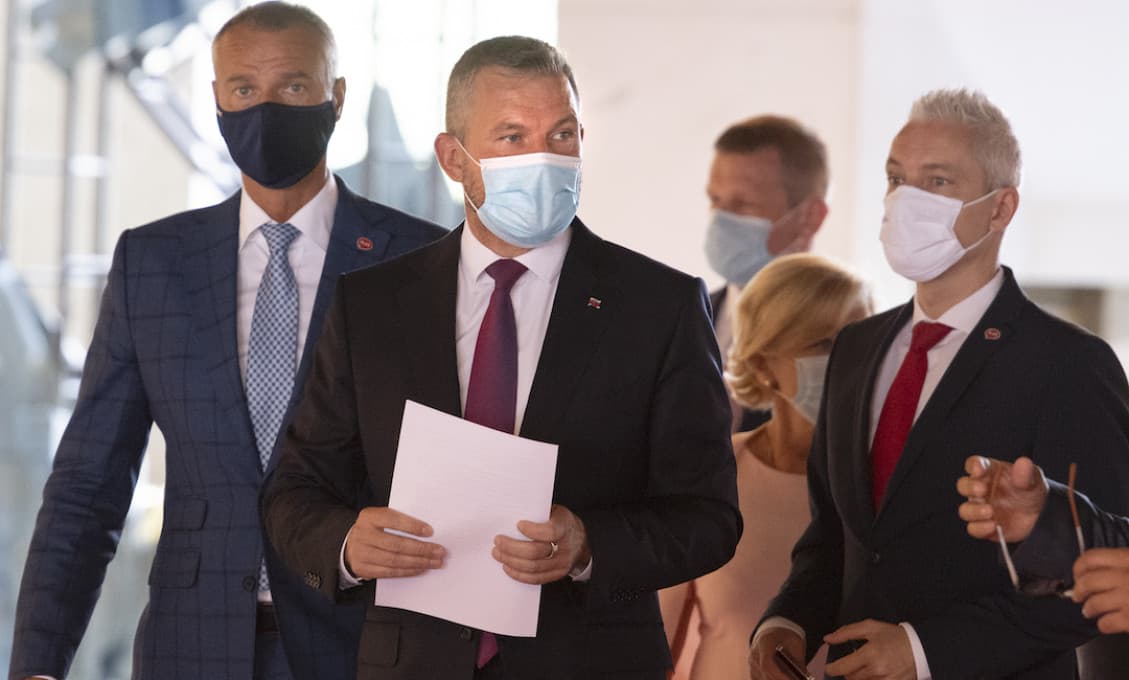 Hlas-SD nevidí dôvod rozhodovať o zmluve s USA v referende.