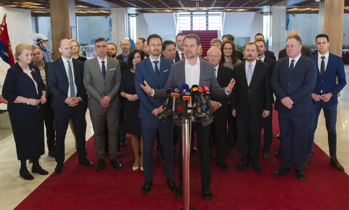 Hnutie OĽaNO je neschopné!