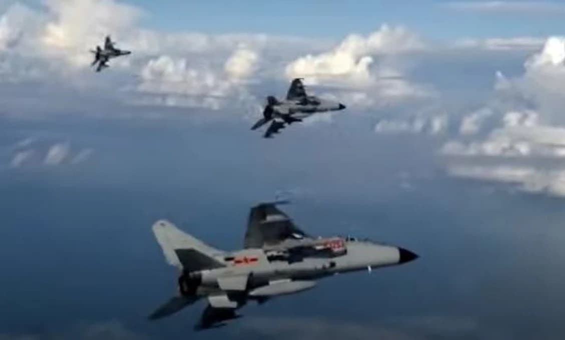 Najväčšia PROVOKÁCIA: Čína prenikla do protivzdušnej obrany Taiwanu. Vyslala 39 stíhačiek za JEDEN deň (VIDEO)