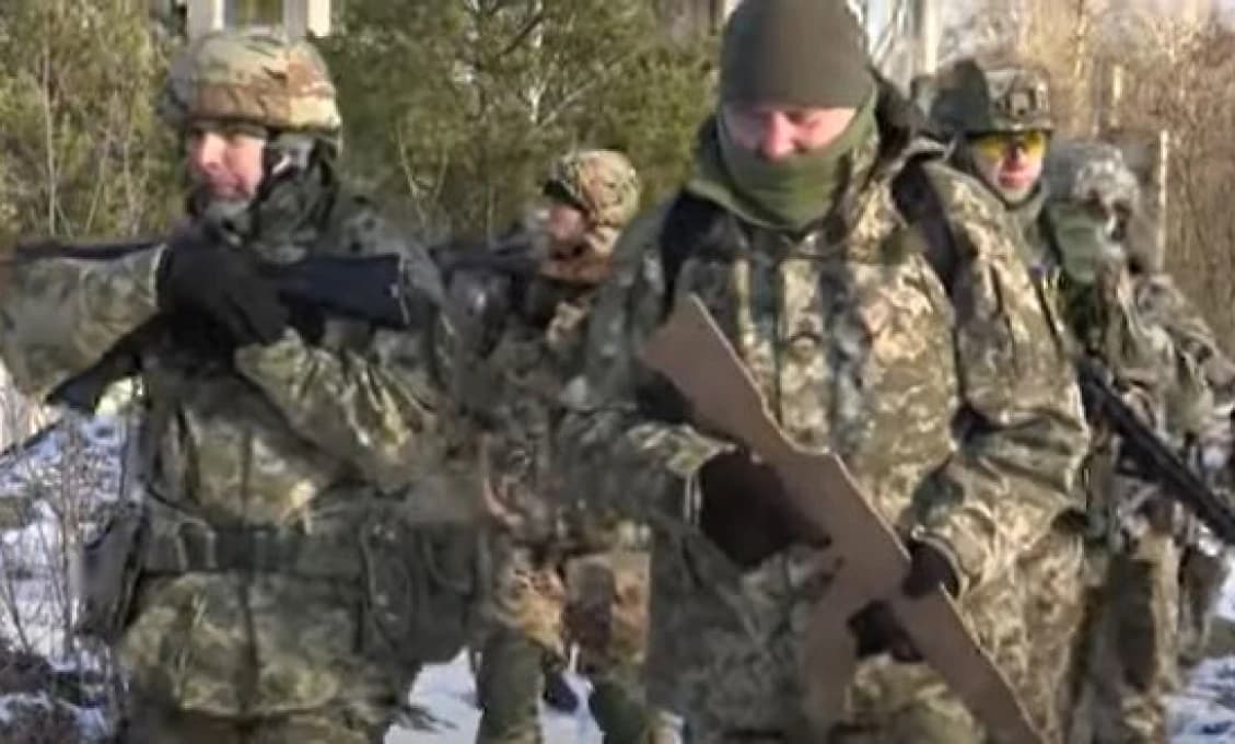 Briti by mali „prestať šíriť nezmysly" a „ukončiť svoje hlúpe provokácie“ – odkazuje Moskva Londýnu (VIDEO)