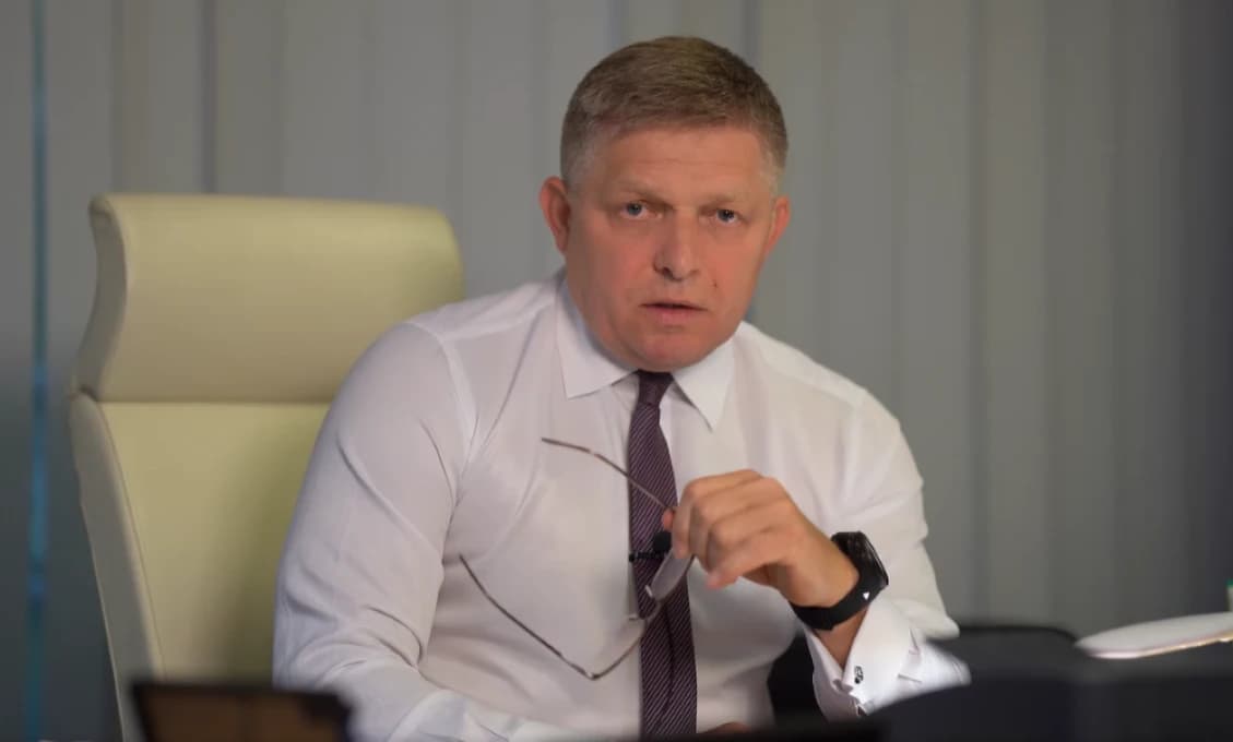 R. Fico: Organizovaná zločinecká skupina novinárov útočí na štátne inštitúcie (VIDEO)