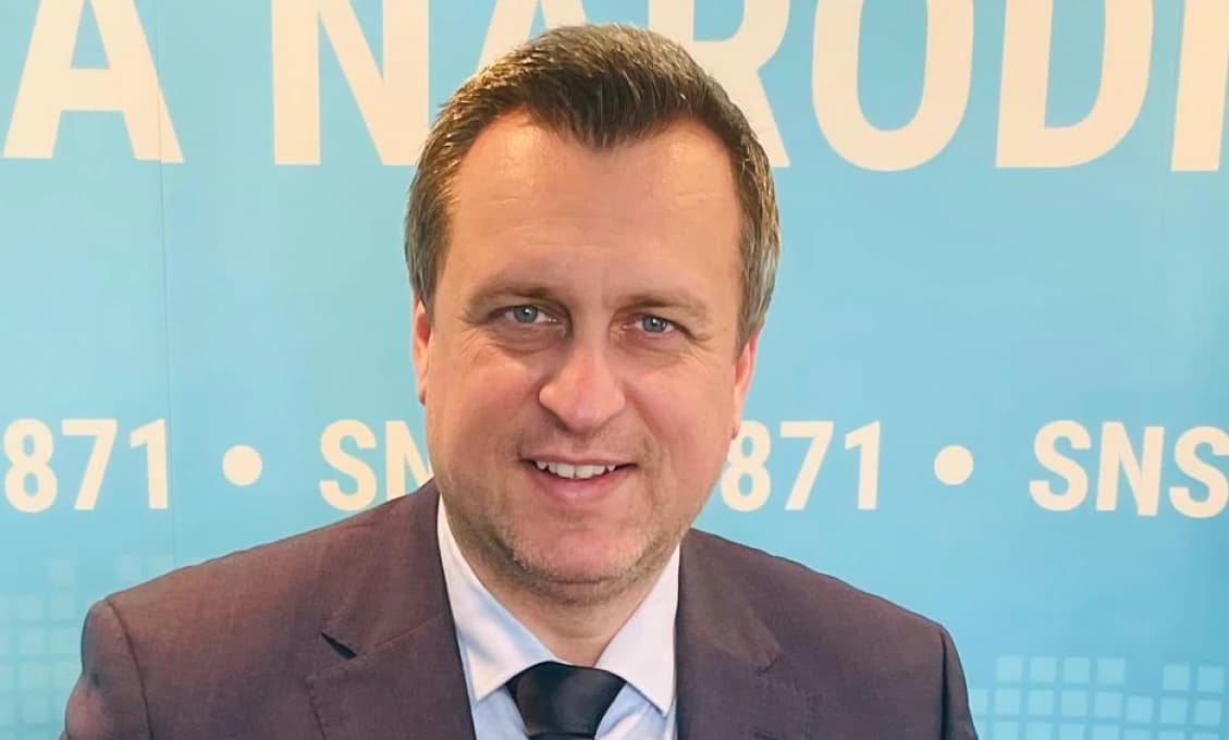 NEUVERÍTE: Trump zrušil návštevu Dánska pre neochotu premiérky rokovať o predaji Grónska