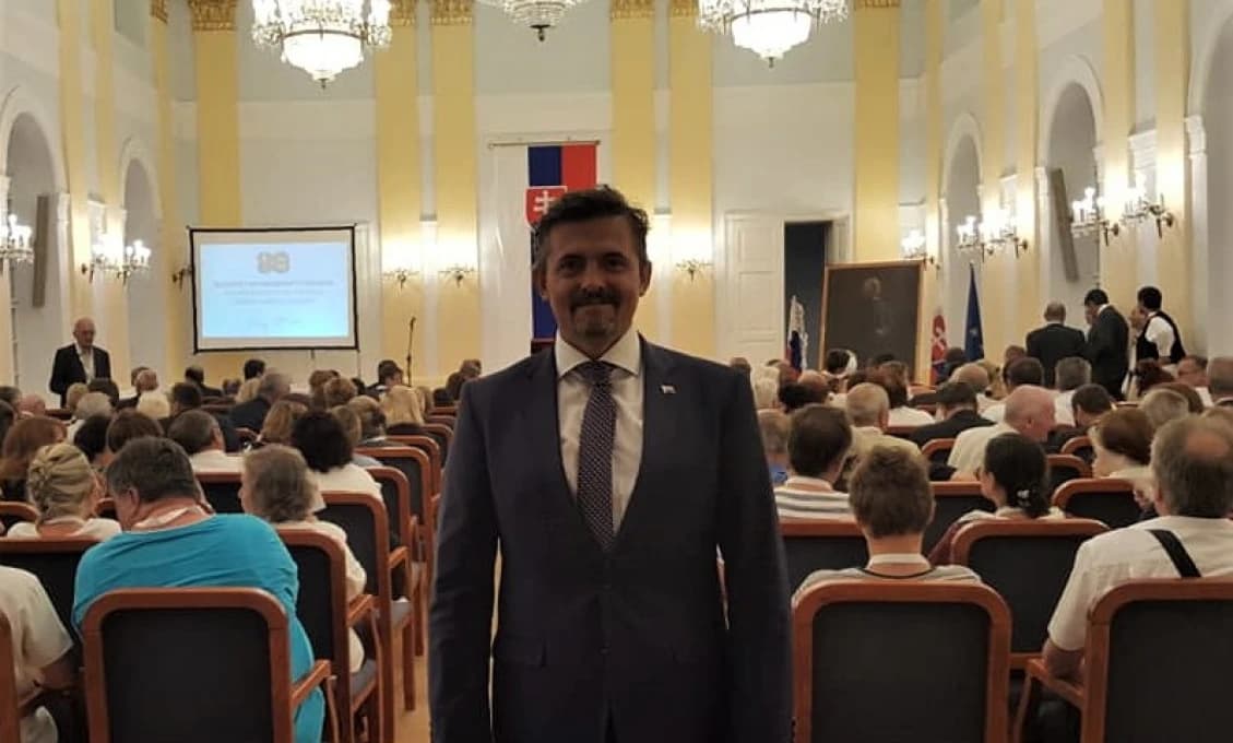 L. Machala (Republika) tvrdo skritizoval progresívnych „novinárov“