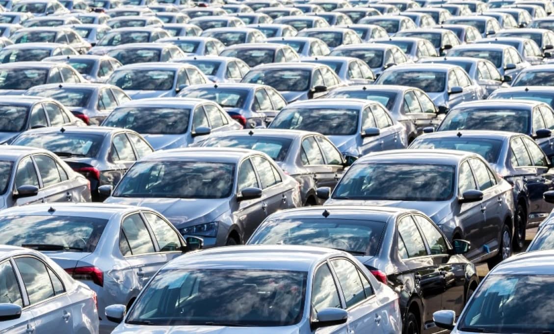 Svetový export automobilov do Ruska sa zastavil