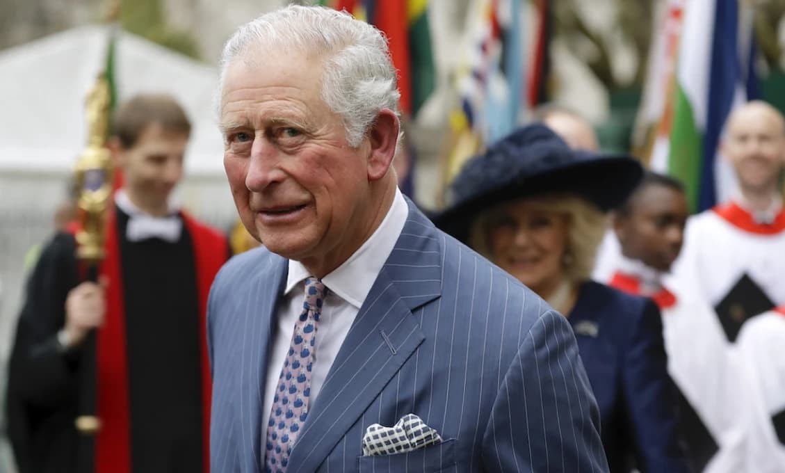 Princ Charles prijal závratnú sumu od rodiny vodcu al- Káida. Pozrite sa koľko!