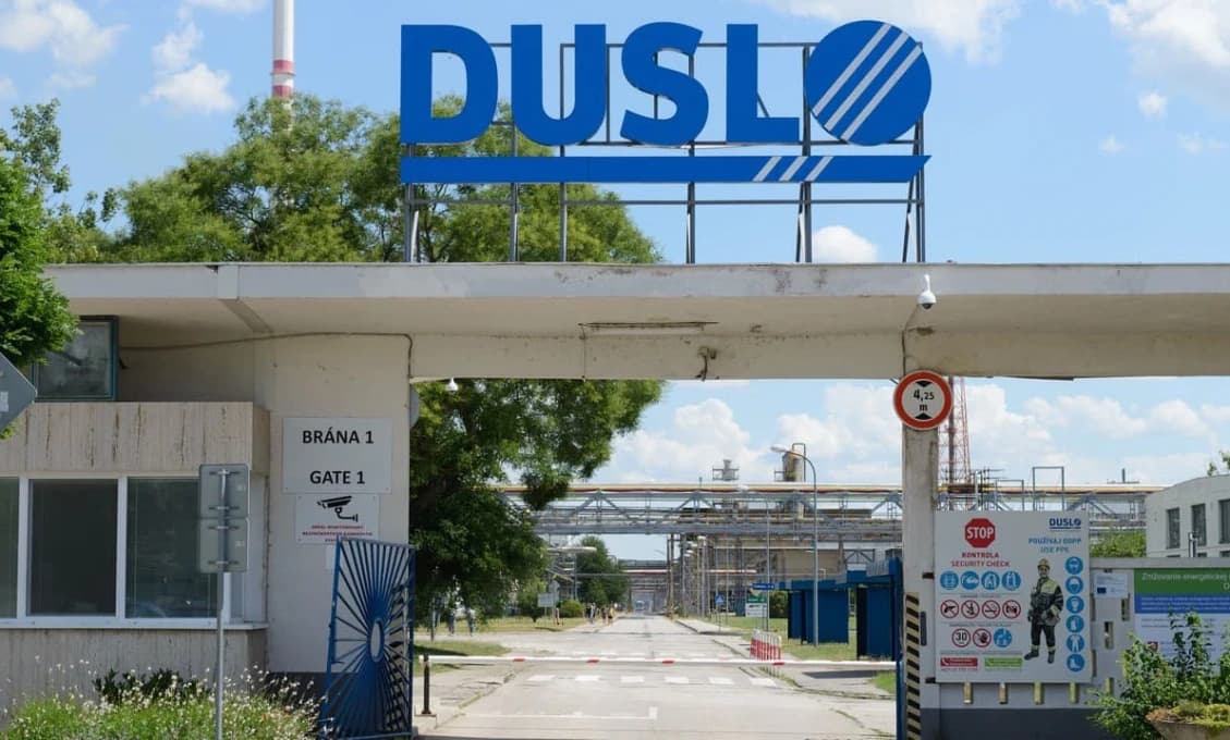 Na poplach sme bili už dávno! Skončí aj Duslo?