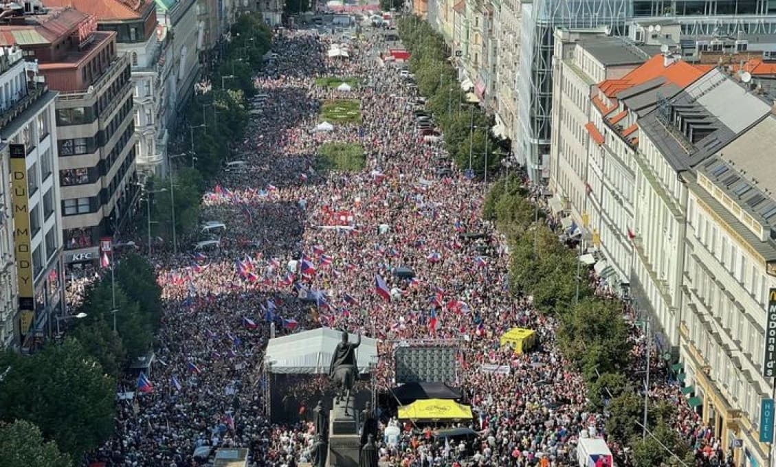 Spoja znovu po 33 rokoch Praha a Bratislava svoje sily?