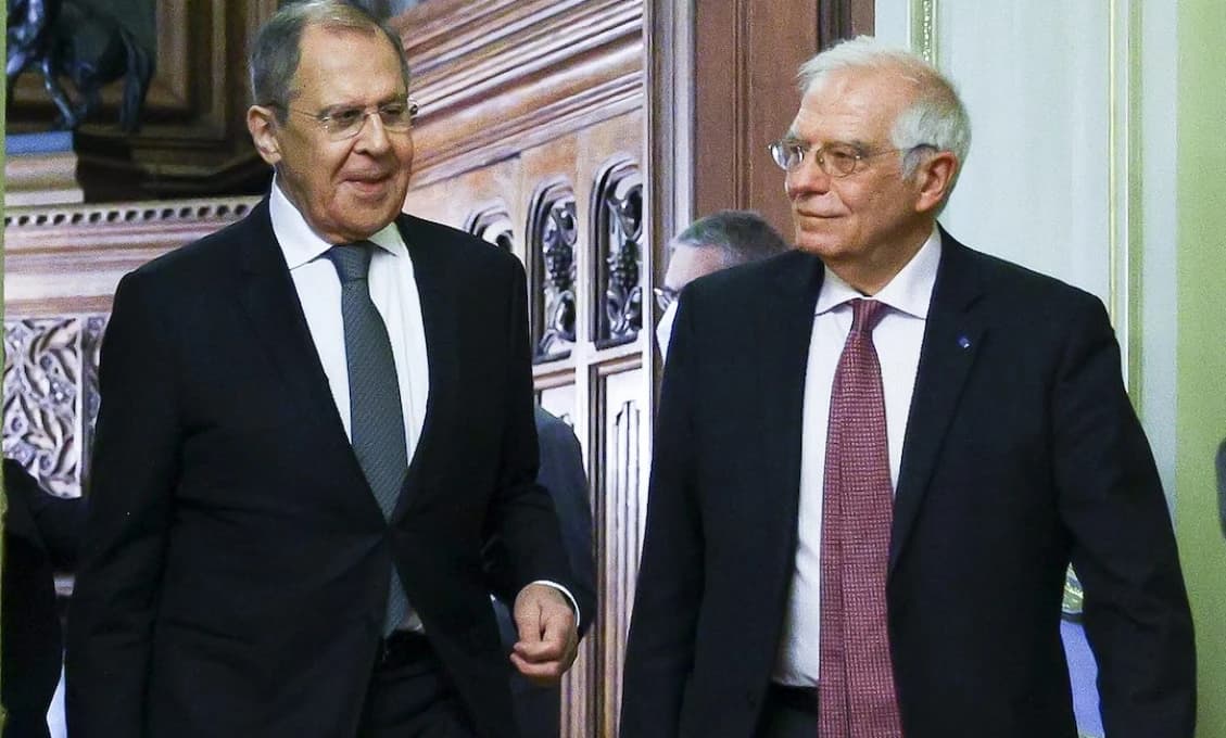 Lavrov: Ak ste nás nazvali fašistami, vyvodíme dôsledky