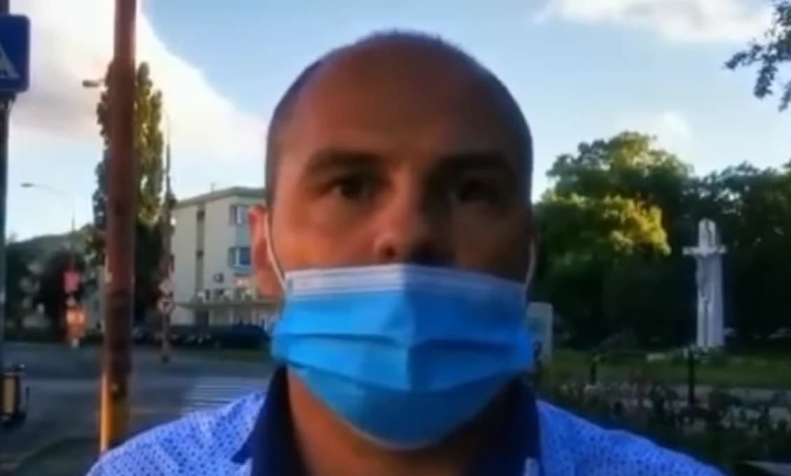 Bezpečnostný analytik o ľuďoch okolo premiéra: Diletanti, ktorí zablúdia aj vo výťahu